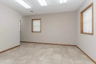 1311 N Division Street, Pontiac, IL 61764 - Photo 7