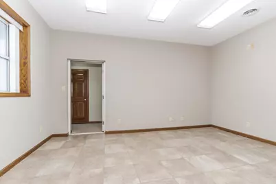 1311 N Division Street, Pontiac, IL 61764 - Photo 9