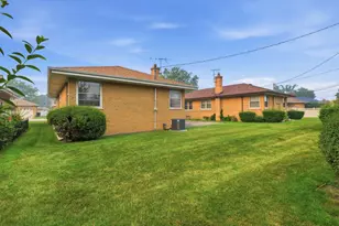 8531 W Agatite Ave, Chicago, IL 60656 - Photo 23
