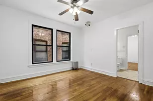 1227 E Hyde Park Blvd, Chicago, IL 60615 - Photo 9