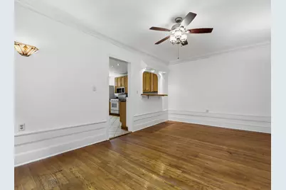 1227 E Hyde Park Boulevard #2, Chicago, IL 60615 - Photo 13
