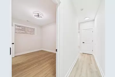 6624 S Champlain Avenue #B, Chicago, IL 60637 - Photo 9
