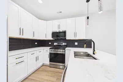 6624 S Champlain Avenue #B, Chicago, IL 60637 - Photo 7