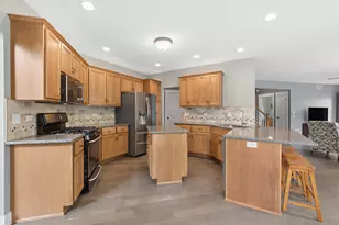 12441 Walden Rd, Homer Glen, IL 60491 - Photo 11