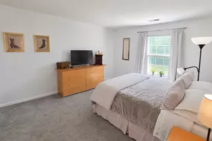 1214 Orleans Dr, Mundelein, IL 60060 - Photo 7