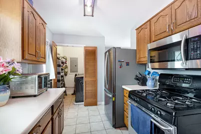 528 W Crystal Street, Mundelein, IL 60060 - Photo 9