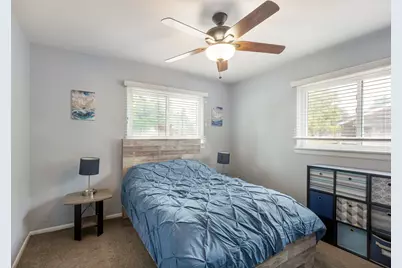 528 W Crystal Street, Mundelein, IL 60060 - Photo 11