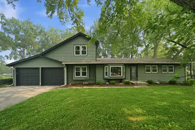 601 Sheridan Drive, Wauconda, IL 60084 - Photo 1