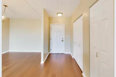 190 N Milwaukee Avenue #607, Wheeling, IL 60090 - Photo 9