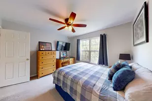 31678 TallGrass Ct, Lakemoor, IL 60051 - Photo 13