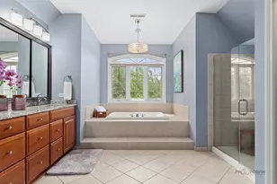 5572 Chancery Rd, Gurnee, IL 60031 - Photo 25