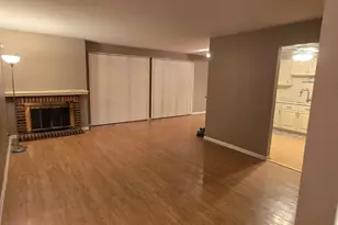 314 Silverwood Ct, Schaumburg, IL 60193 - Photo 5