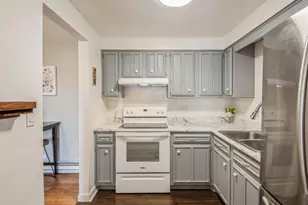 2333 N Neva Ave, Chicago, IL 60707 - Photo 11