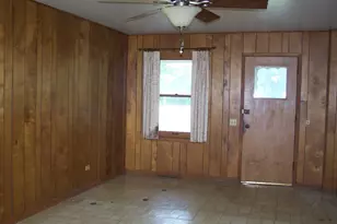 2046 Deep Cut Rd, Woodstock, IL 60098 - Photo 9