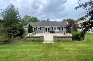 1233 Allison Ln, Schaumburg, IL 60194 - Photo 21