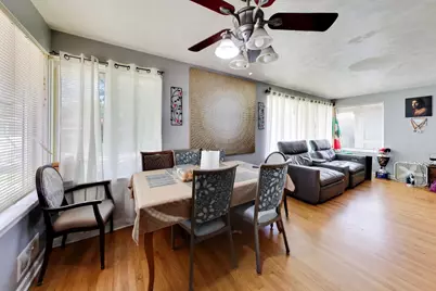 6018 N Campbell Avenue, Chicago, IL 60659 - Photo 7