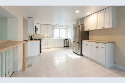 919 Greenwood Avenue, Deerfield, IL 60015 - Photo 9