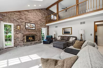 832 Wexford Court, Naperville, IL 60540 - Photo 9