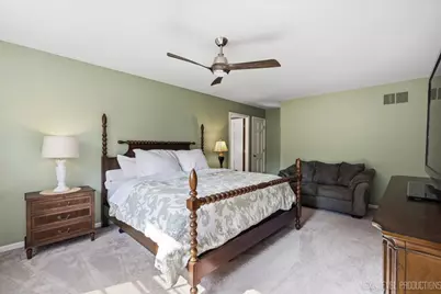 832 Wexford Court, Naperville, IL 60540 - Photo 23