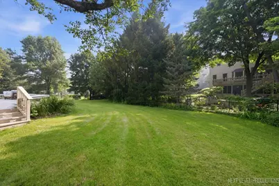 832 Wexford Court, Naperville, IL 60540 - Photo 5