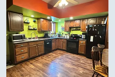 1102 8th Avenue, Sterling, IL 61081 - Photo 5