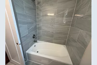 8642 S Indiana Avenue, Chicago, IL 60619 - Photo 27