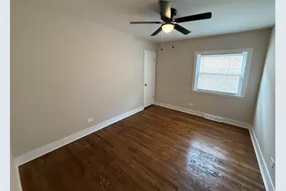 8642 S Indiana Avenue, Chicago, IL 60619 - Photo 23