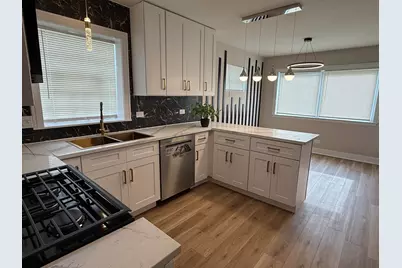 8642 S Indiana Avenue, Chicago, IL 60619 - Photo 17