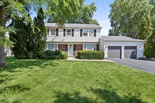 1197 Alden Ln, Buffalo Grove, IL 60089 - Photo 1