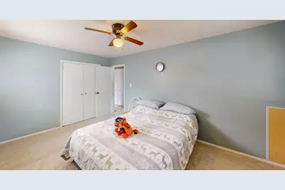 334 S Seymour Avenue, Mundelein, IL 60060 - Photo 17