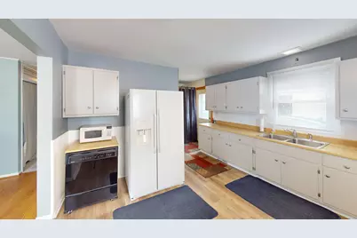 334 S Seymour Avenue, Mundelein, IL 60060 - Photo 15