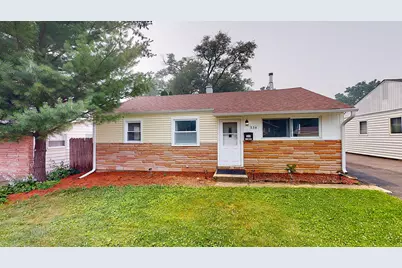 334 S Seymour Avenue, Mundelein, IL 60060 - Photo 13