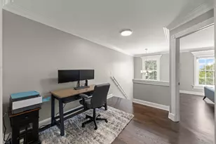 11S471 Rachael Ct, Willowbrook, IL 60527 - Photo 17
