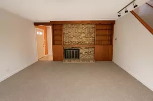 8130 45th Pl, Lyons, IL 60534 - Photo 3