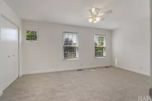 847 Essex Cir, Grayslake, IL 60030 - Photo 11