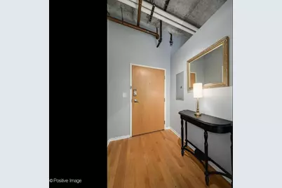 933 W Van Buren Street #823, Chicago, IL 60607 - Photo 3