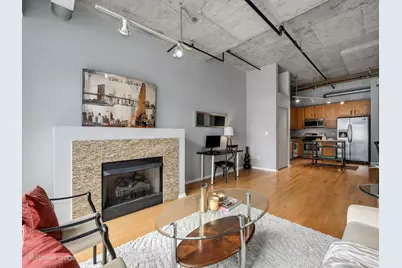 933 W Van Buren Street #823, Chicago, IL 60607 - Photo 9