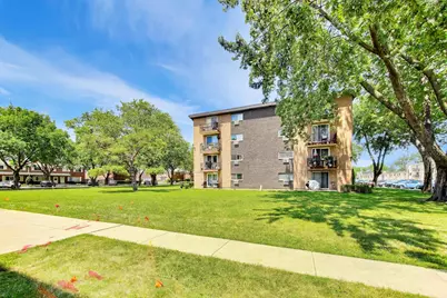 919 N Boxwood Drive #108, Mount Prospect, IL 60056 - Photo 13