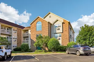 400 Cunat Blvd, Richmond, IL 60071 - Photo 1
