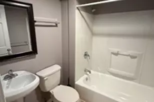 1643 W Beach Ave, Chicago, IL 60622 - Photo 5