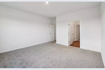 6441 Maple Glen Drive, Wonder Lake, IL 60097 - Photo 13