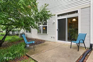 2365 Sunrise Cir, Aurora, IL 60503 - Photo 7
