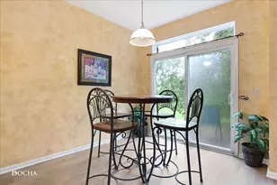 2365 Sunrise Cir, Aurora, IL 60503 - Photo 5
