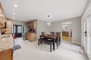7603 Sequoia Ct, Orland Park, IL 60462 - Photo 5