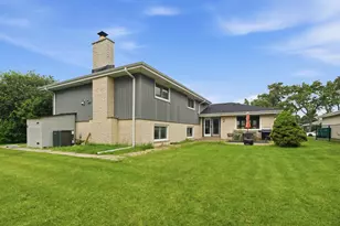 7603 Sequoia Ct, Orland Park, IL 60462 - Photo 33
