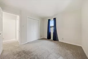 808 W 14th St, Sterling, IL 61081 - Photo 11