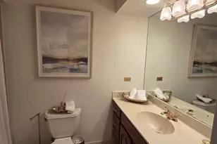3S220 Blackcherry Ln, Glen Ellyn, IL 60137 - Photo 17