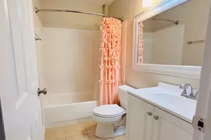 1316 Chalfont Dr, Schaumburg, IL 60194 - Photo 11