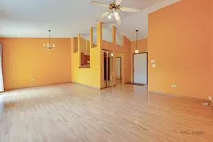 503 Lasalle Ln, Buffalo Grove, IL 60089 - Photo 7