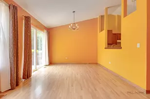 503 Lasalle Ln, Buffalo Grove, IL 60089 - Photo 11